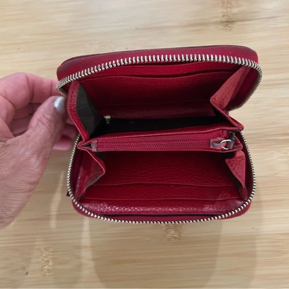 Gucci Wallet - Picture 4 of 6